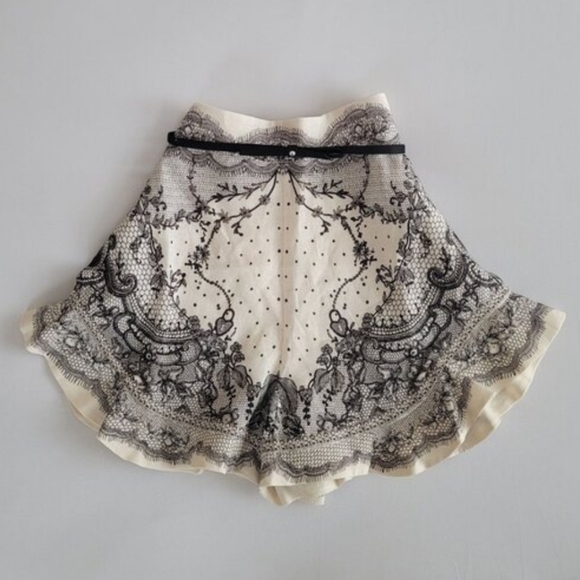 ZIMMERMANN'Crush Flat Front Frill' shorts Size 2 USA M - Picture 5 of 5